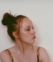 Ruby S Films Amybeth She Is Art In 2020 Gilbert And Anne Amybeth Mcnulty Anne Shirley