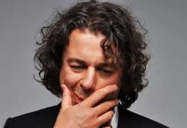 Introducing: Sidney Bridges. Wonky art pop songwriter in conversation.