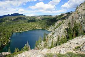 Away from the hustle of most of california, the klamath national forest has wonderful opportunities for fishing, hiking and camping. Fen Trail To Pacific Crest Trail Klamath National Forest Ca Live And Let Hike
