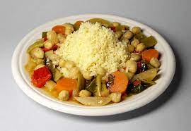 A type of north african semolina in granules made from crushed durum wheat. Couscous Definition And Synonyms Of Couscous In The German Dictionary