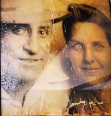 Can someone restore old family photo?