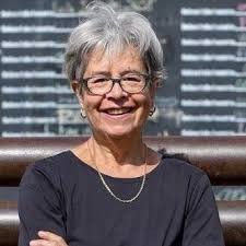 Donna Degroat's Instagram, Twitter & Facebook