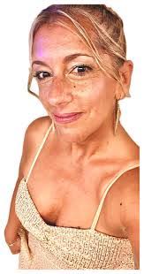 Victoria Brunner's Instagram, Twitter & Facebook