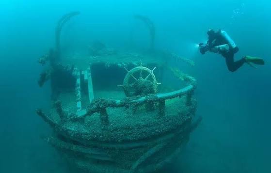 The True Graveyard of the Great Lakes