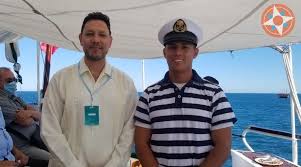 Da alcalde Kiko Munro bienvenida al Buque Escuela Cuauhtémoc