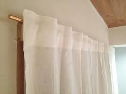 ikeaのリネンカーテンを真鍮のカーテンレールに取り付け 裾上げは リノベと暮らしとインテリア ikea カーテン リビング レースカーテン インテリア 家具