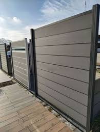 Pin Von Sabine Gunzle Auf Sichtschutz In 2020 Sichtschutzzaun Garten Sichtschutzwand Garten Vorgarten Zaun