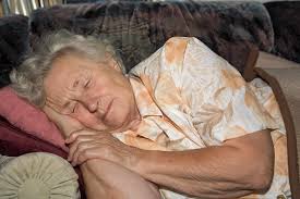 Mayo Clinic Q And A Sleeping Pills Should Be Used Cautiously Especially Among Older Adults Older Adults Sleep Clinic Sleeping Pills