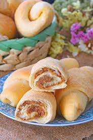 However, i believe this is the best cloud bread recipe because of the seasoning. Filipino Spanish Bread Recipe Foxy Folksy