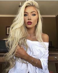 Blonde hair has become synonymous with a carefree, confident attitude and is one of the most desirable shades of color. The Fantastic Pack Of Makeup Tips For Blondes My Makeup Ideas Hair Makeup Long Hair Styles Tape In Hair Extensions