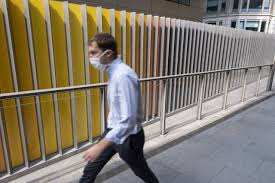 «😂😂😂 the retail size lords are about to pile in! I Work From 8am To 2am The Lockdown Life Of Overworked And Underappreciated Junior Bankers Financial News