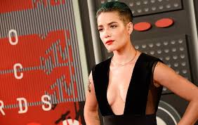 The new americana singer, 26, announced monday in an instagram post that she welcomed her first child, ender ridley aydin, with screenwriter alev aydin. Singer Halsey Shared What It S Like To Have Endometriosis Self