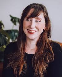 Danielle Grover's Instagram, Twitter & Facebook