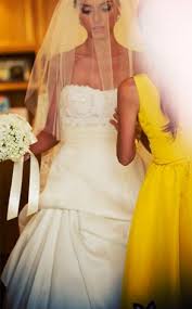 Giuliana Rancic Dress By Monique Lhuillier Monique Lhuillier Wedding Gowns Celebrity Bride Wedding Attire