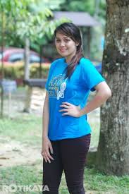 Semakin berseri dan cantik nelydia senrose yang bakal menamatkan zaman bujangnya tidak lama lagi. Rileksantai