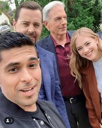 Michael Weatherly Official