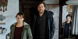 Ist hauptkommissar nils stedefreund (oliver mommsen) eigentlich von allen guten geistern verlassen? Tatort Aus Dem Schwarzwald Bio Blut Boden Und Ziebartschnaps Taz De