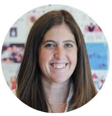 Lori Weinberg's Instagram, Twitter & Facebook