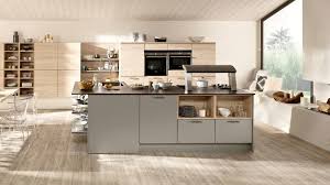 Lecons D Ilot Central Par Conforama Idee Decoration Cuisine Idee De Decoration Cuisines Design