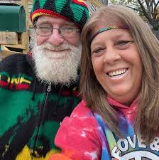 Looking to trade for 4x4 quad Or 2 up snow mobile Runs drives great 2  stroke ripper Tires are great Lights are not hooked up yet