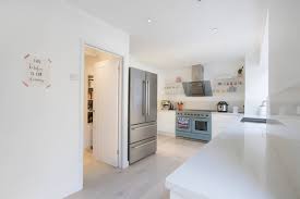 Jan 28, 2021 · an island can incorporate a breakfast bar, leaving kids or guests in contact with the cook but away from preparation and cooking space. 75 Beautiful Open Concept Kitchen With No Island Pictures Ideas July 2021 Houzz