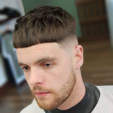 But when done wrong, straight hair we've curated a list of hairstyles for men with straight hair. Line Up Haircut 22 Awesome Styles For Men In 2021