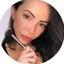 Laura Scheer . Estética & Maquiagem