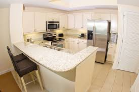 Hilton Gulf Front Beachfront Hotel In Pensacola Fl Pensacola Beach Condo Kitchen Kitchen Styling