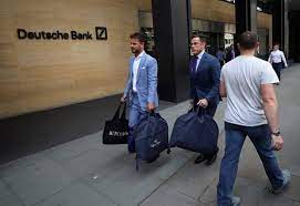 Explore latest career opportunities for freshers and experienced at deutsche bank and apply quickly! Deutsche Bank Careers End In An Envelope A Hug And A Cab Ride The Globe And Mail