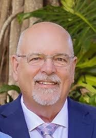 Stephen Mapes's Instagram, Twitter & Facebook