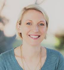 Laurel C Newman, Ph.D., Author at The Decision Lab