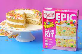 In a large mixing bowl, mix together cake mix, eggs and oil until well combined. Duncan Hines Debuts Baking Kits Inspired By Social Media 2021 01 06 Food Business News