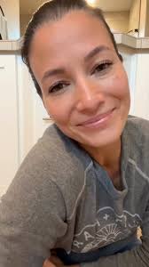 Post work out, dirty hair, 10 min face. Let’s go! The amount of errors is  see