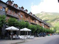 Alquiler casas y pisos en benasque: Casas Rurales En Benasque Tuscasasrurales Com