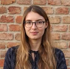 Anna Schranz's Instagram, Twitter & Facebook