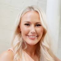 Latisha Gale's Instagram, Twitter & Facebook