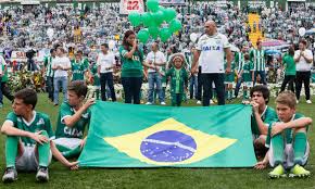 Twitter oficial da associação chapecoense de futebol. Morre Jornalista Que Sobreviveu Ao Acidente Da Chapecoense Agencia Brasil