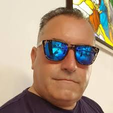 Questa mattina il Questore Ruperti ha incontrato alcuni operatori della  Squadra Volante e della Squadra Mobile che nella giornata del 25.07.2025,  giorno in cui le temperature hanno raggiunto la soglia dei 45°