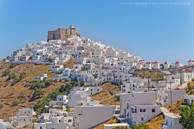 Χριστούγεννα πρωτούγεννα, πρώτη αρχή του χρόνου, εβγάτε, δείτε, μάθετε που ο xριστός γεννάται, γεννάται κι ανατρέφεται με μέλι και με γάλα. H Astypalaia No 2 Nhsi Sthn Eyrwph Gia To 2016 Astypalaia Astypalaia Astypalea Astypalaia Island