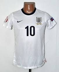 Check out our england matches selection for the very best in unique or custom, handmade pieces from our shops. England Match Worn 2013 Home Football Shirt Jersey Nike 10 Size M Women Ebay
