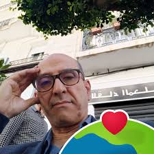 Intervention de Dr ZEBBOUDJI Lyazid (Psychiatre libéral à bejaia) qui  rappelle la nécessité outre du confinement de bien se protéger grâce aux  gestes barrière pour limiter la propagation du virus. Il précise