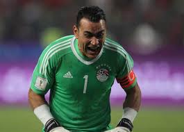 من مواليد 15 يناير 1973، حارس مرمى مصري يلعب لفريق التعاوني في دوري تم اختياره كأفضل حارس مرمى في كأس الأمم الأفريقية لعام 2006 ، الذي أقيم في مصر وطنه. ÙÙŠ Ø¹ÙŠØ¯ Ù…ÙŠÙ„Ø§Ø¯Ù‡ Ø¬Ù†ÙˆØ¨ Ø£ÙØ±ÙŠÙ‚ÙŠØ§ ÙƒÙ„Ù…Ø© Ø³Ø± Ø³Ø­Ø±ÙŠØ© ÙÙŠ Ù…Ø³ÙŠØ±Ø© Ø¹ØµØ§Ù… Ø§Ù„Ø­Ø¶Ø±ÙŠ 6 Ù…Ø´Ø§Ù‡Ø¯ Ø§Ù„Ù…ØµØ±ÙŠ Ø§Ù„ÙŠÙˆÙ…