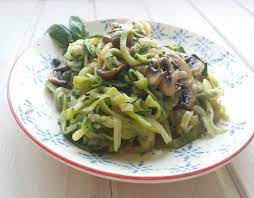 Receta De Espaguetis De Calabacin Con Champinones