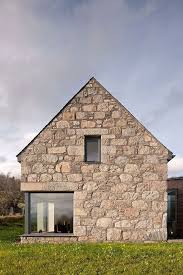 Book hilmoor stone cottage, steynsburg on tripadvisor: Revitalized Cottage In Stone And Wood Captures The Aura Of Scottish Highlands Facade House Farm Buildings Stone Houses
