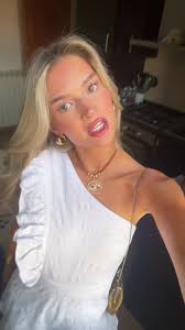 Ella Hedrick (@elle16844)’s videos with Manchild