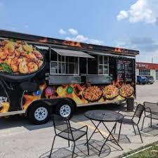 Mamá chole Food Truck — Mexican restaurant food truck in Omaha, Nebraska