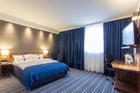 Bathrooms include showers and hair dryers. Holiday Inn Express Neunkirchen An Ihg Hotel Neunkirchen Updated 2021 Prices