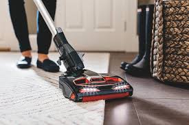 Amazon Com Shark Duoclean Rocket Corded Ultralight Upright Vacuum Charcoal Gray Hv382 Home Kitc Vacuum Cleaner Reviews Shark Vacuum Cleaner Shark Vacuum