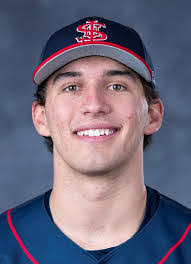 Tom Kolar's Instagram, Twitter & Facebook