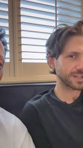 NEW!! Ricky Rojas lives with Aaron Tveit are back!! Btw Tovet? Really? It's  Tveit, there is an "I" there pronounce it, man 😂😅, Happy Easter everyone  🐰🪺, Video by Ricky Rojas